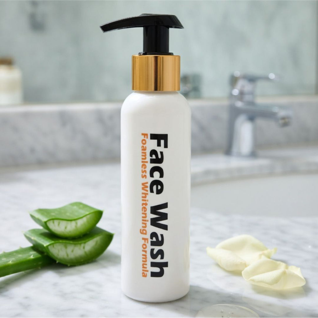 Foamless Whitening Face Wash